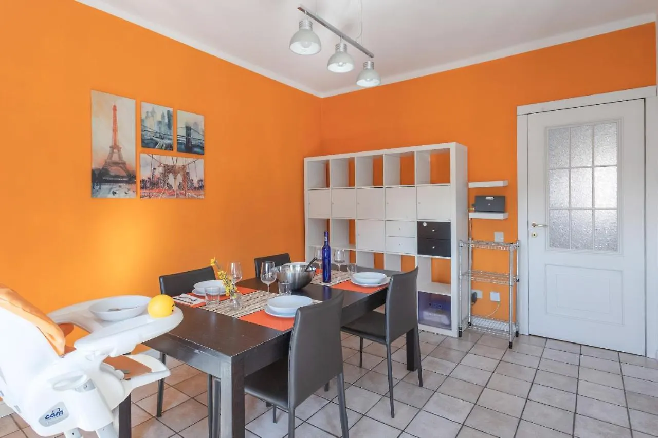 Casa Eleonora - Pavia - By Host4Uアパートメント 0*,